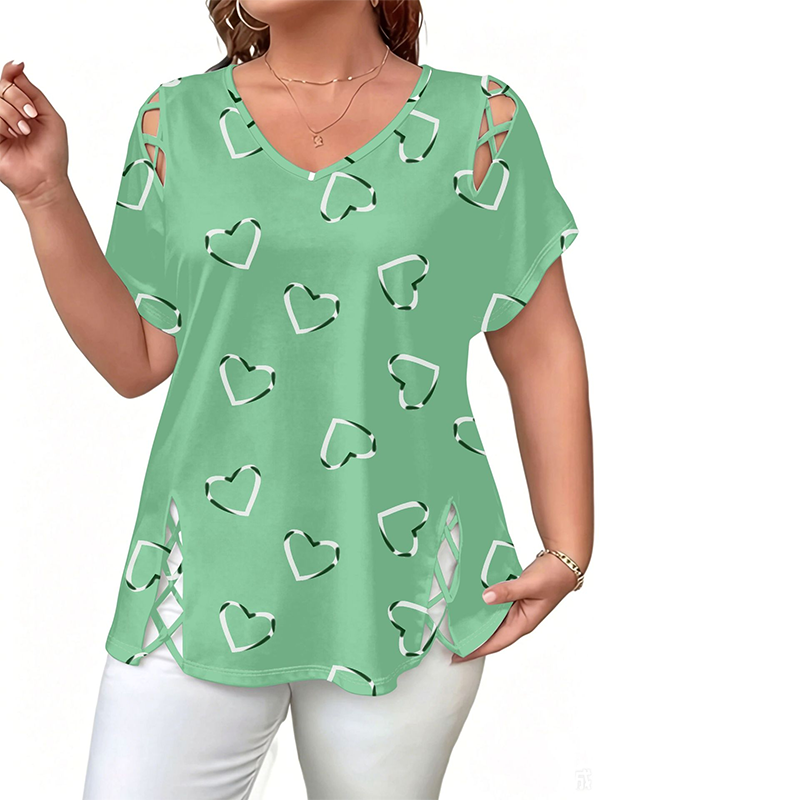 🔥 Last Day 49% OFF -Women’s Heart Print V-Neck Top